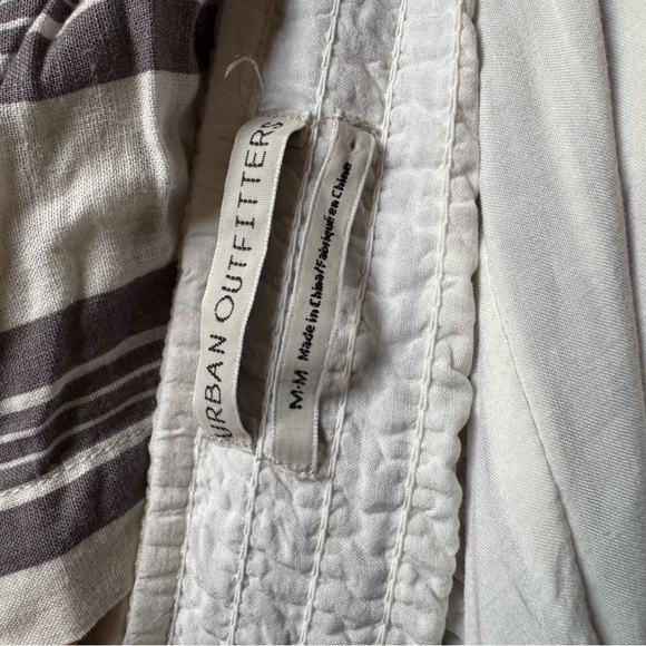 Urban Outfitters Gray Striped Backless Dress - Picture 4 of 4